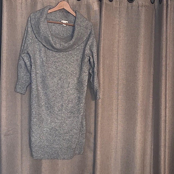 H&M Cowl Neck Sweater - Picture 1 of 6